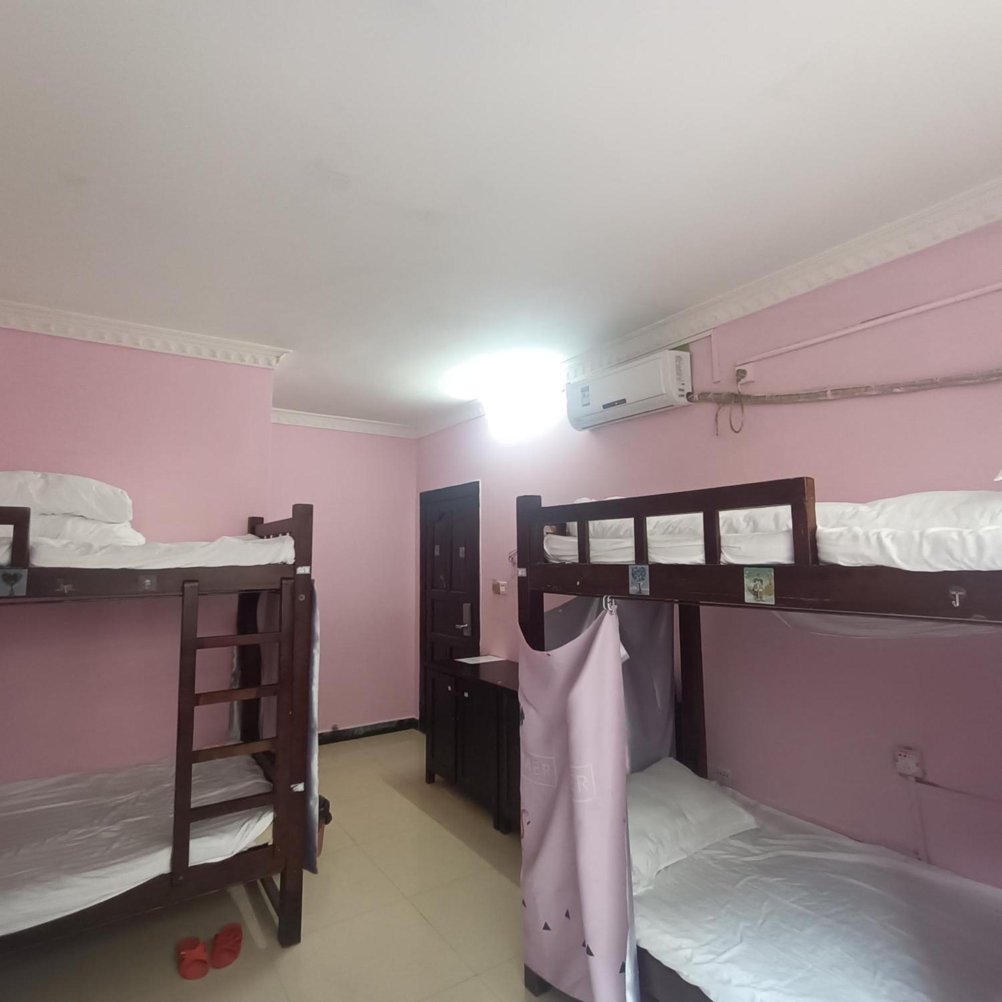 Yangshuo How Flowers Hostel Bagian luar foto